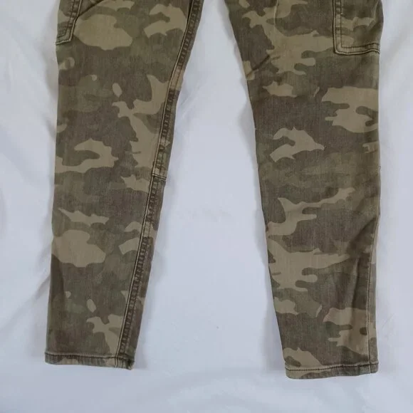 AEO American Eagle Jeggings Jeans Cargo Super Highrise Hi-Rise Crop Camo Size 4 - Picture 6 of 12